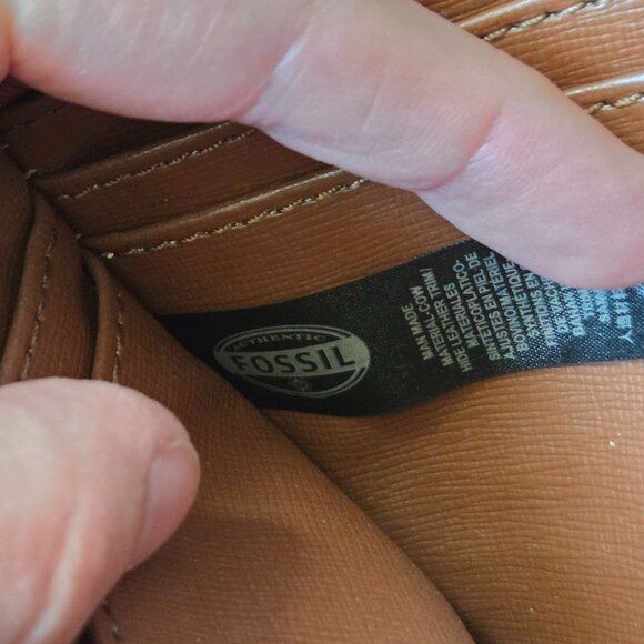 Fossil Wallet Wristlet Purple Pink Polka Dot Zip Around PVC Leather Boho Travel - Picture 6 of 8